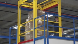 PS Doors launch mezzanine safety gate and its new Loading Dock Safety Gate at this year’s ProMat