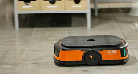 Hikrobot and Invar Systems bring the ‘robot revolution’ to Intralogistex