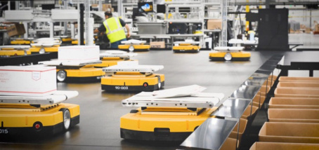 LiBiao’s ‘Mini Yellow’ mobile robots bring game-changing   sorting solution to Europe
