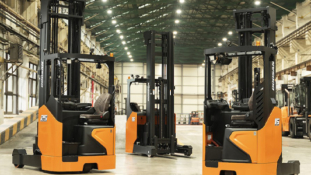 Doosan launches productivity-boosting 9-Series reach trucks