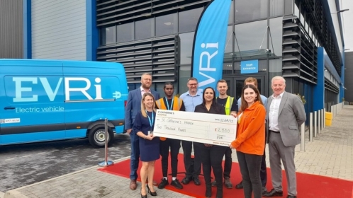 EVRI CELEBRATES NEW GATWICK DEPOT OPENING WITH LOCAL CHARITY DONATION
