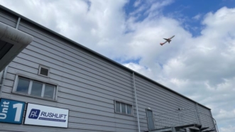 Rushlift GSE celebrates 10 years with opening of new Gatwick facility